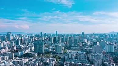 4k实拍昆明城市风光云海蓝天白云视频的预览图